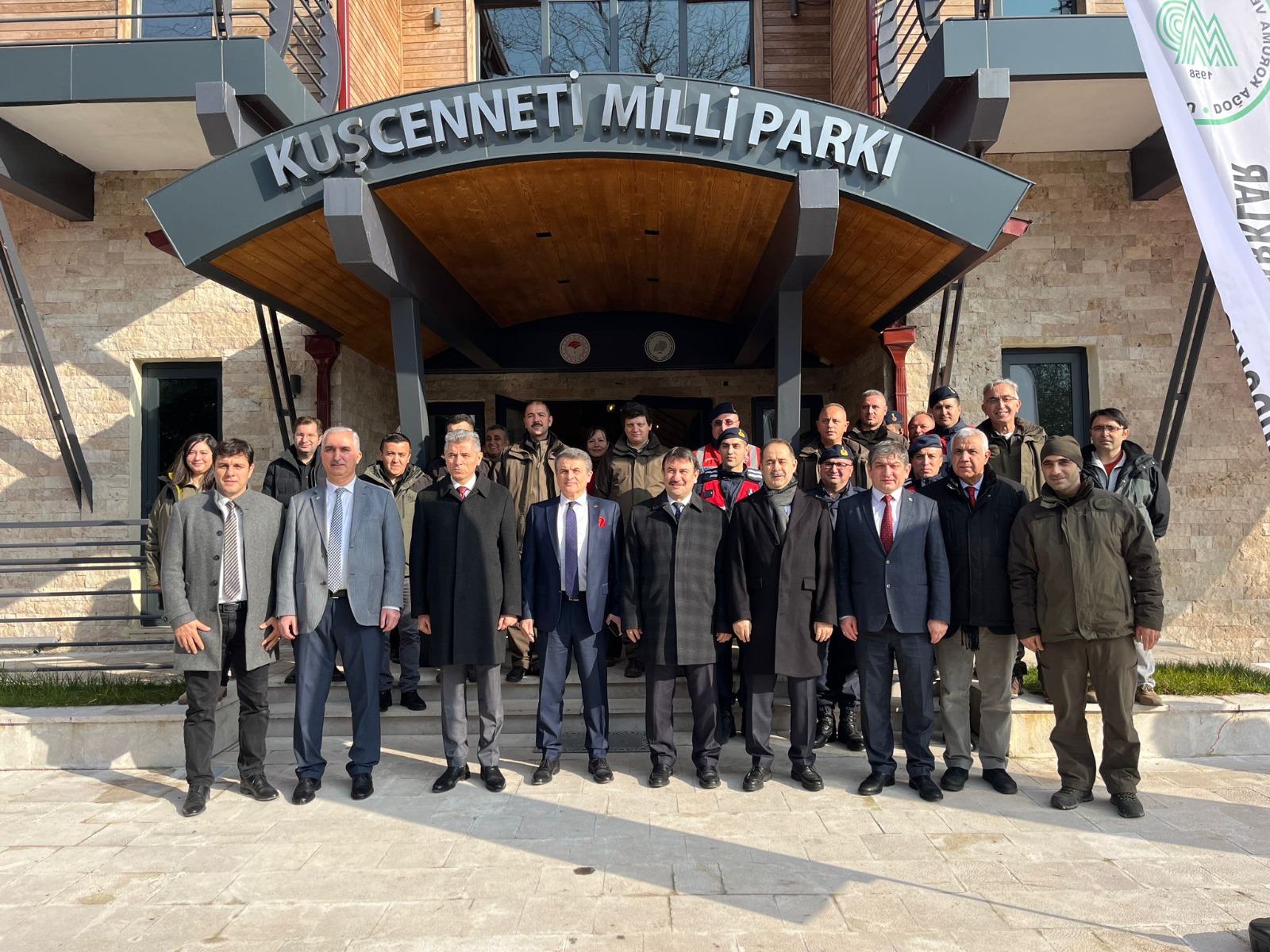 DÜNYA SULAK ALANLAR GÜNÜ KUŞ CENNETİ MİLLİ PARKI’NDA KUTLANDI Her yıl 2 Şubat’ta kutlanan “Dünya Sulak Alanlar Günü” nedeniyle