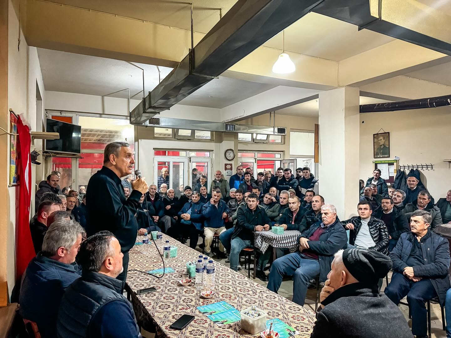 CUMHUR İTTİFAKI BANDIRMA ADAYI CEMAL ÖZTAYLAN, “BANDIRMA BİR KEZ DAHA AK BELEDİYECİLİK DİYECEK” Cumhur İttifakı Bandırma Belediye Başkan Adayı Cemal Öztaylan, Bandırmalılar ile