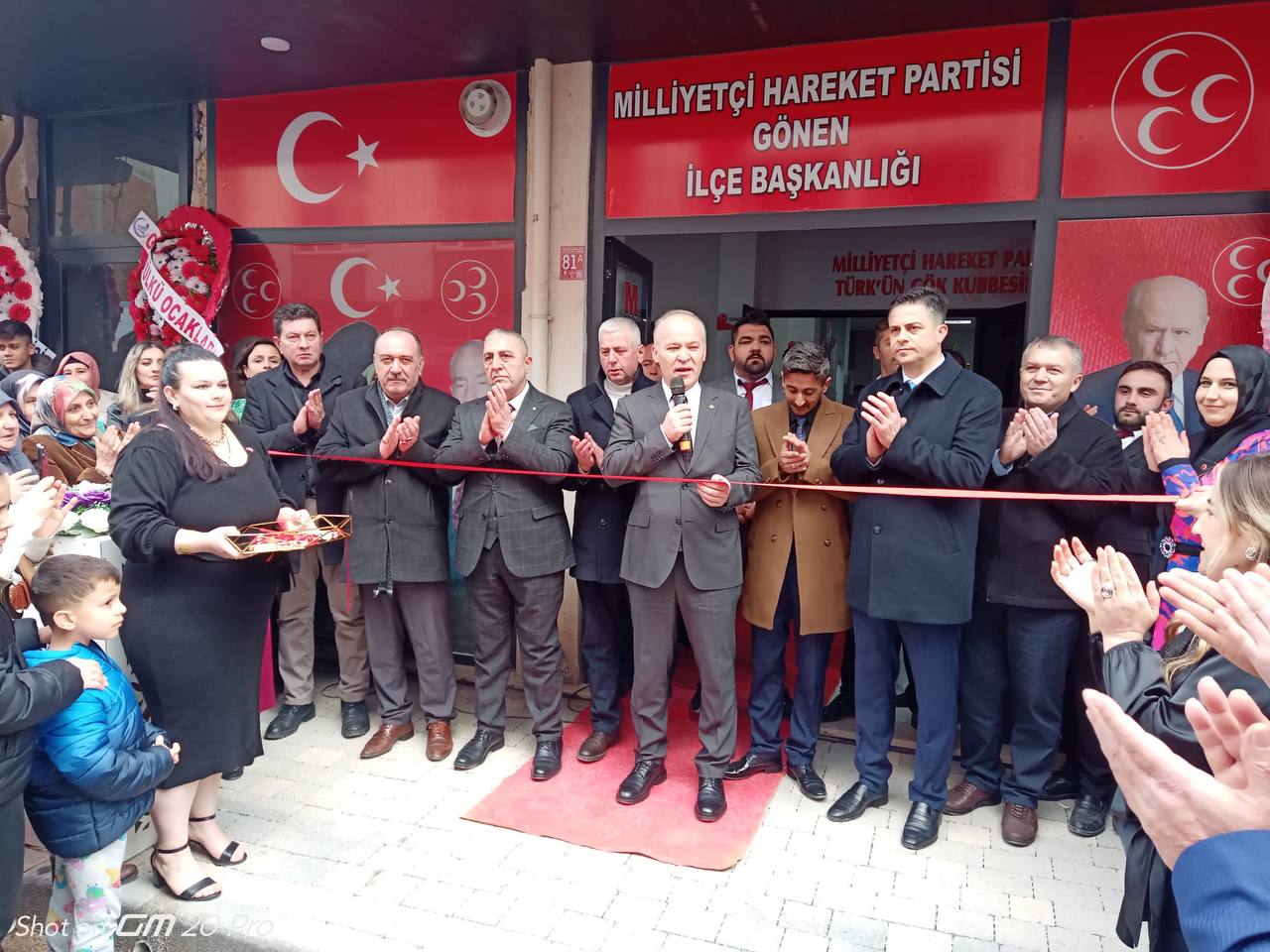 MHP GÖNEN TEŞKİLATININ YENİ BİNASI AÇILDI MHP Gönen teşkilatının yeni hizmet binasının açılışı büyük bir katılımla