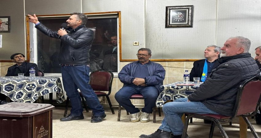 Önceki dönem Erdek Belediye Başkanı Hüseyin Sarı’dan skandal iddialar! Burhan Karışık’a, “Hırsız,” dedi Önceki dönem Erdek Belediye başkanı Hüseyin Sarı, “Çık açıkla hırsız,”