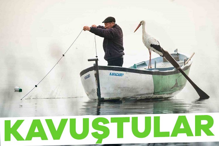 Yaren Leylek ve Balıkçı Adem Amca kavuştu Bursa’nın Karacabey ilçesinde, balıkçı Adem Yılmaz ile kurduğu dostluk hikayesiyle