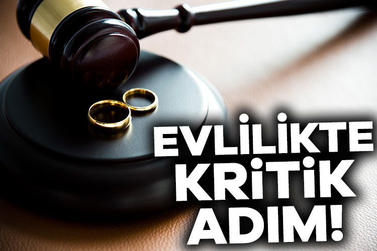 Evlilikte kritik adım! Yargıtay emsal kararla tartışmaları bitirdi Evli çiftleri yakından ilgilendiren bir karara daha imza atıldı. Kavga sırasında