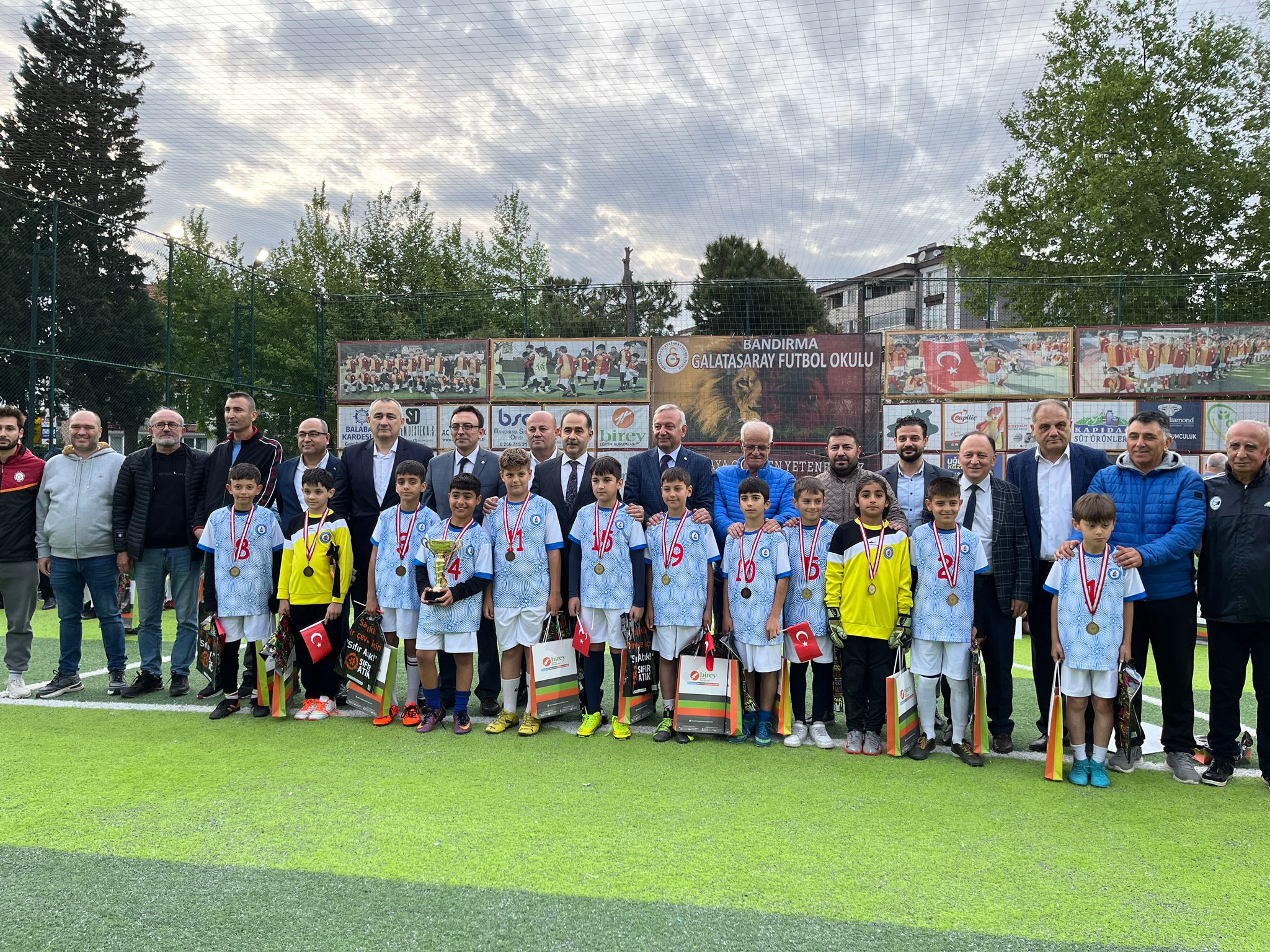 Bandırma Galatasaray Futbol Okulu’nun organize ettiği, 2024 Ulusal Egemenlik Kupası