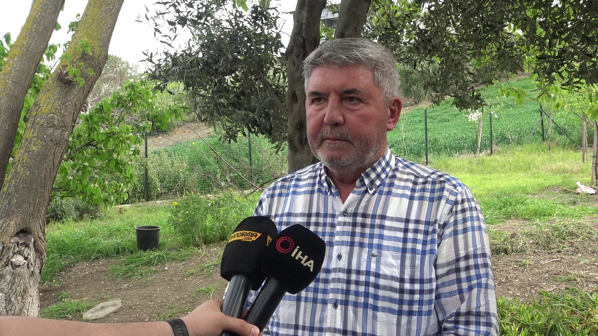 GÖNEN ÇAYI’NDA ÇEVRE KATLİAMI YAŞANIYOR Balıkesir’in önemli su kaynaklarından biri olan Gönen Çayı, sanayi tesislerinin