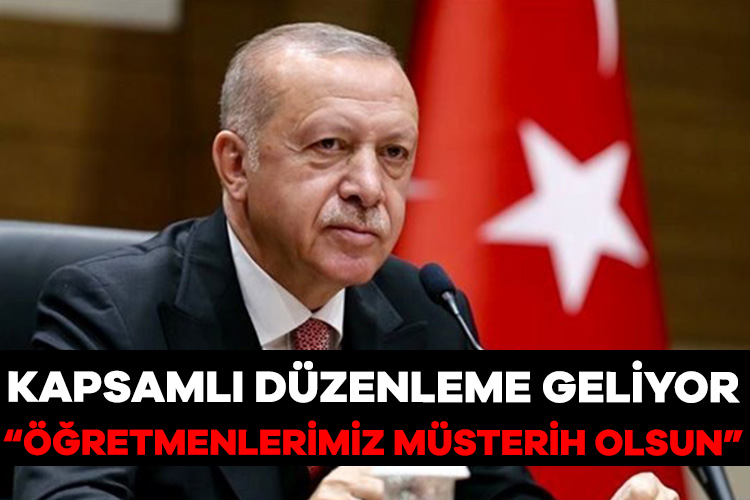 Erdoğan’dan öğretmenlerle ilgili açıklama Cumhurbaşkanı Erdoğan, “Kanun teklifi olarak Gazi Meclisimize sunacağımız düzenlemeyle,Öğretmenlerimize yönelik