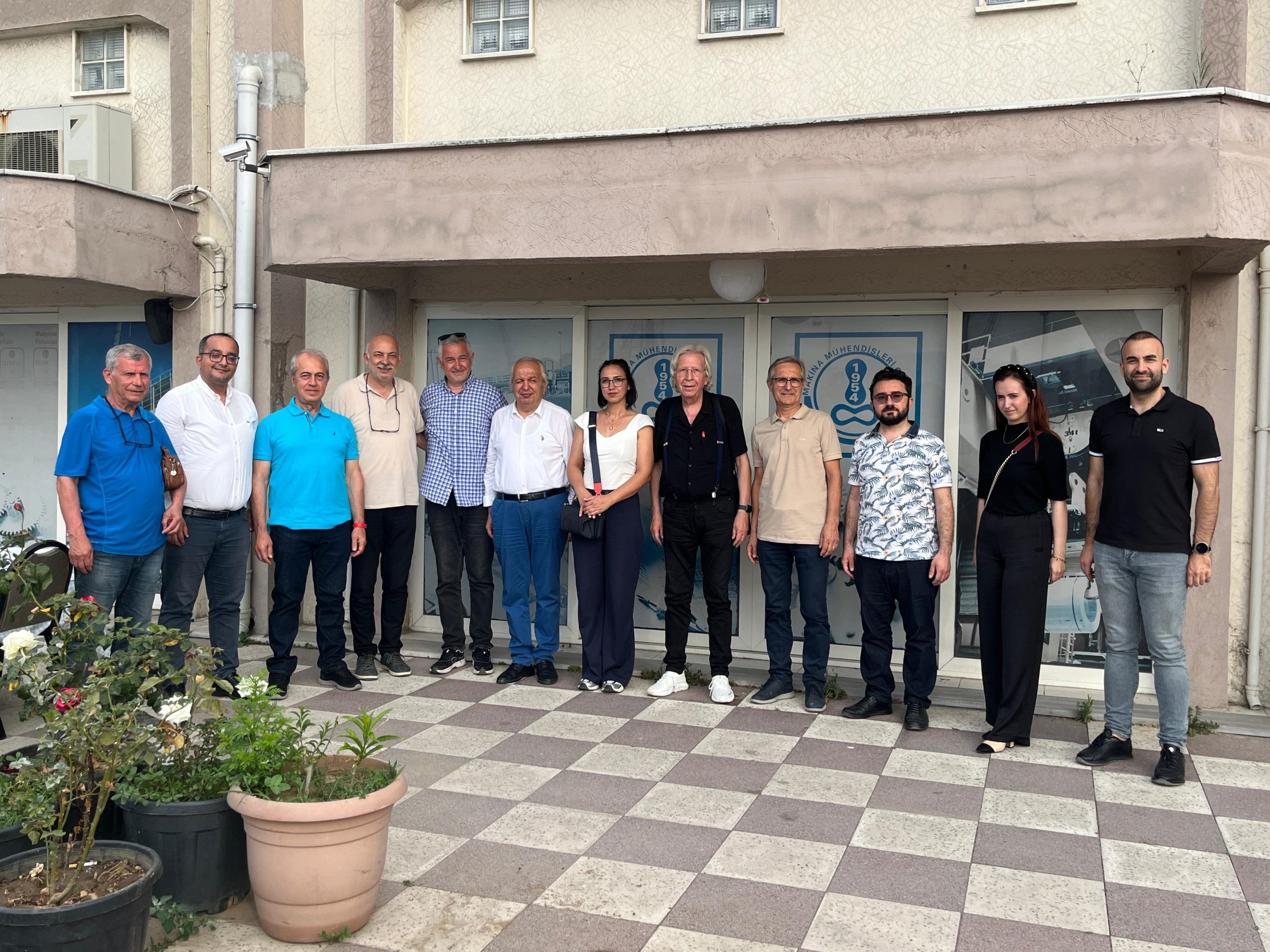 Bandırma’da bulunan 9 akademik odanın bir araya gelerek hayata geçirdiği,