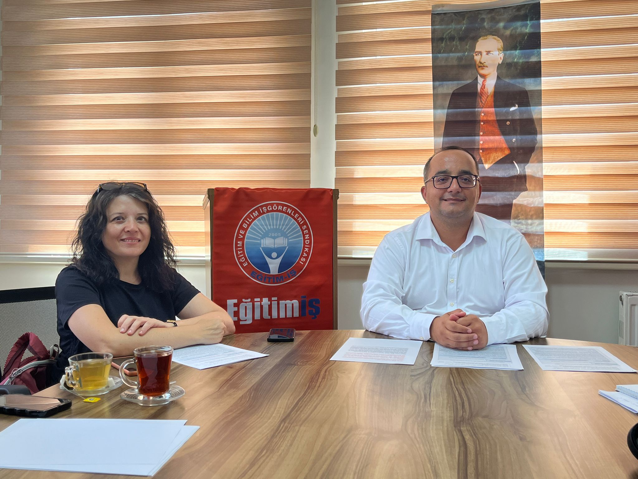BANDIRMA EĞİTİM-İŞ SENDİKASI’NDAN MAARİF MODELİNE TEPKİ Eğitim-İş Sendikası Bandırma Şube Başkanı Serdar Polat, Milli Eğitim Bakanlığı