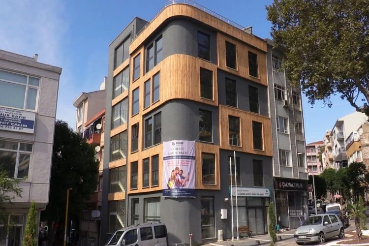 Önceki dönem Bandırma Belediye Başkanı Av. Tolga Tosun döneminde, eğitimde
