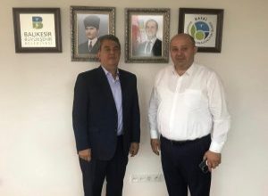 Gönen Belediye Başkanı İbrahim Palaz, BASKİ Genel Müdürü Erdoğan Öztürk’e