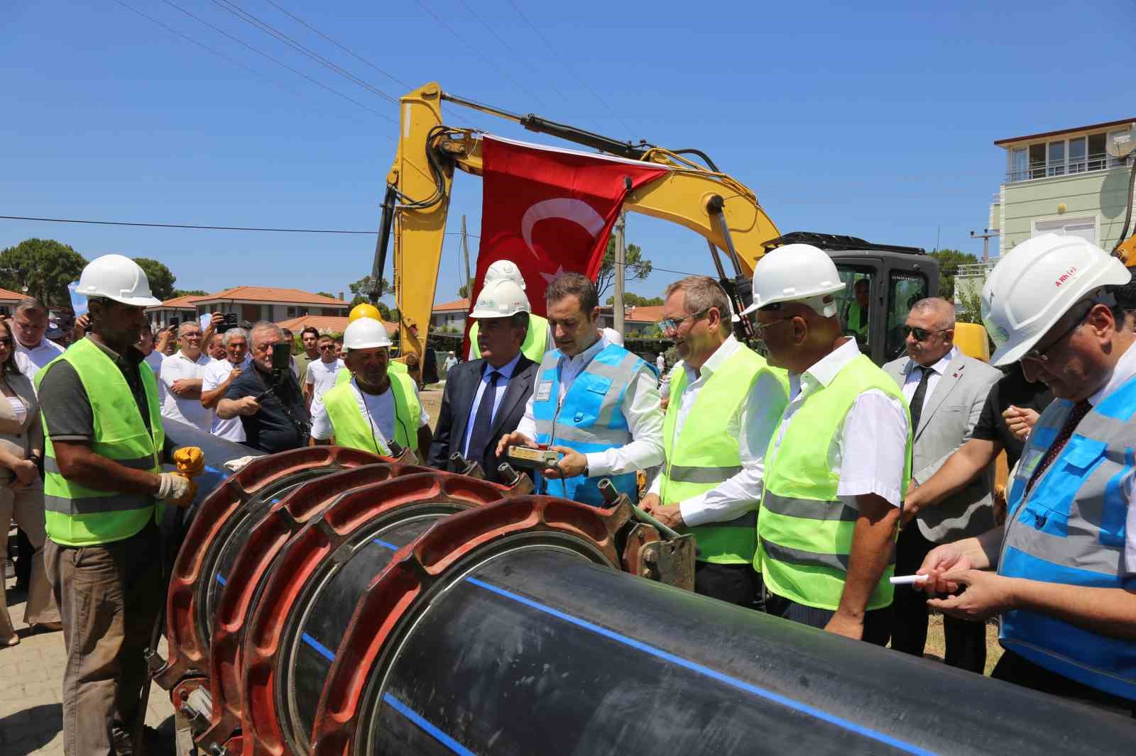 Ayvalık’ın en büyük sıkıntılarından biri olan su kesintisi, Balıkesir Büyükşehir