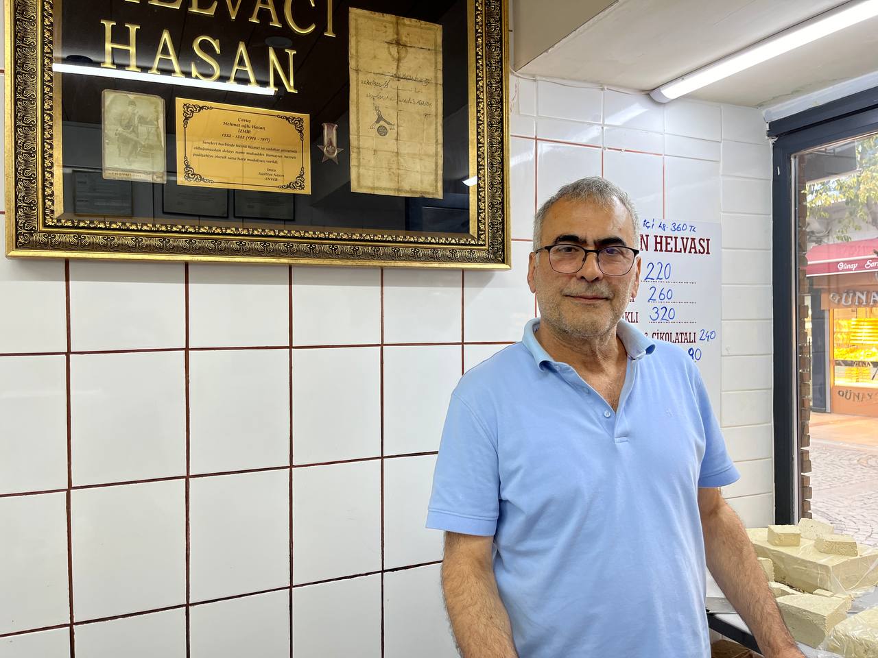 BANDIRMA’NIN 100 YILLIK TARİHİ HELVACISI Bandırma’da 1916 yılında faaliyete giren “Hasan Çavuş Helvacısı” İstiklal Madalyası