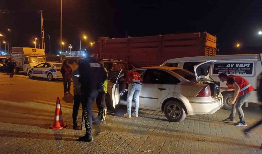 Balıkesir’in Bandırma ilçesinde emniyet güçleri tarafından geniş çaplı bir asayiş
