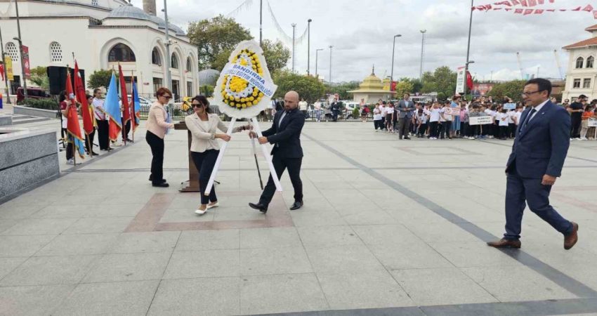 Bandırma’da İlköğretim Haftası coşkuyla kutlandı Balıkesir’in Bandırma ilçesinde İlköğretim Haftası çeşitli etkinliklerle kutlandı.