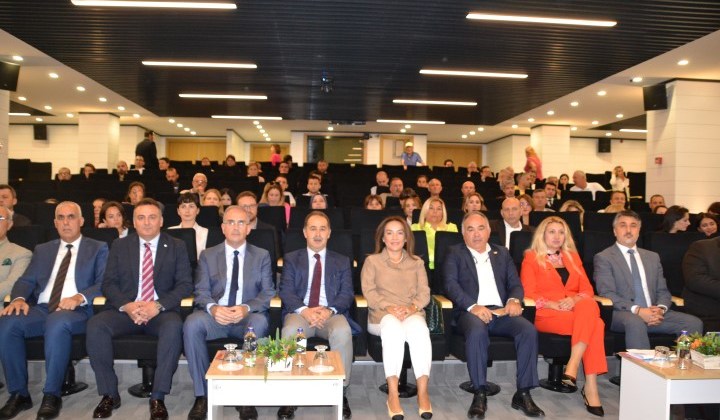 Bandırma Ticaret Odası öncülüğünde, Ticaret Odası Salonunda gerçekleştirilen coğrafi işaret