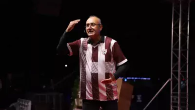 Şiirleri, programları, hikâyeleri ve Oyuncak Müzesi’yle tanınan Sunay Akın, bu