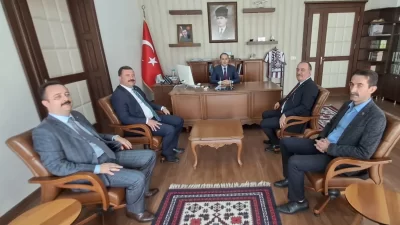 Milliyetçi Hareket Partisi (MHP) Balıkesir Milletvekili Ekrem Gökay Yüksel, ilçelere