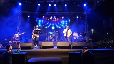 Balıkesir'in Bandırma ilçesinde, 29 Ekim Cumhuriyet Bayramı büyük coşkuyla kutlandı.