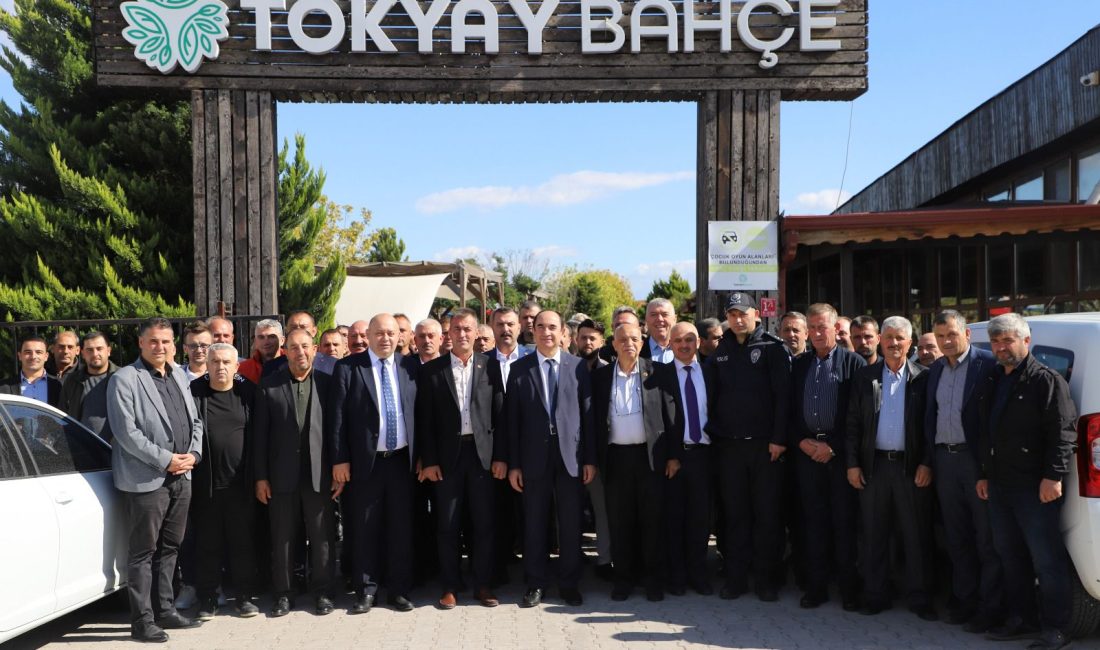 Gönen'de 19 Ekim Muhtarlar Günü, düzenlenen tören ve etkinliklerle kutlandı.