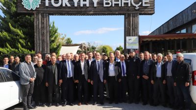 Gönen'de 19 Ekim Muhtarlar Günü, düzenlenen tören ve etkinliklerle kutlandı.