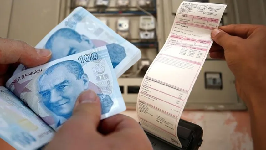 Elektriğe gizli zam: 200 TL’lik fatura 500 TL civarına çıkacak Başkent Üniversitesi Uluslararası Finans ve Bankacılık Bölüm Başkanı Prof.