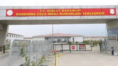 Erdek’te S.S. Erdek Motorlu Taşıyıcılar Kooperatifi'ne yönelik düzenlenen zimmet operasyonunda,