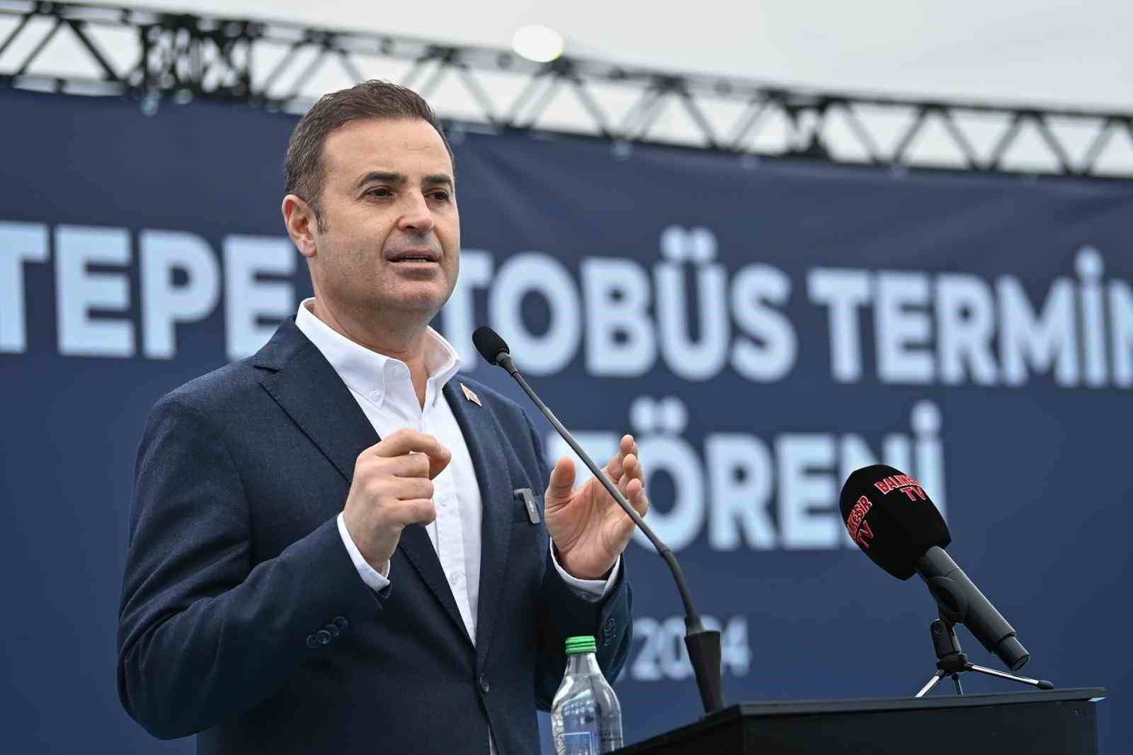 Balıkesir Büyükşehir Belediyesi Savaştepe’de yeni otobüs terminalini hizmete açtı. Yılda