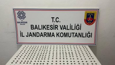Balıkesir İl Jandarma Komutanlığı, kaçakçılık ve organize suçlara yönelik düzenlediği