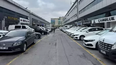 İkinci el ve sıfır otomobil arasındaki yüksek fiyat farkı vatandaşı