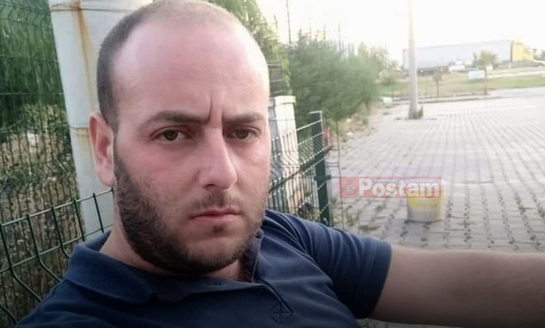 Balıkesir’de silahlı kavga: 1 ölü, 2 yaralı Balıkesir’in Burhaniye ilçesindeki silahlı kavgada 1 kişi öldü, 2 kişi