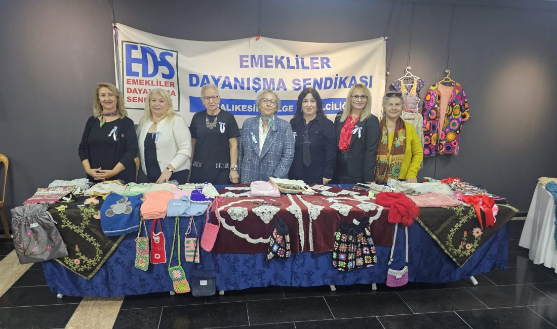 Bandırma’da ‘Sıfır Atık’ Sergisi Açıldı Balıkesir Emekliler Dayanışma Sendikası tarafından hayata geçirilen “Sıfır Atık Projesi”
