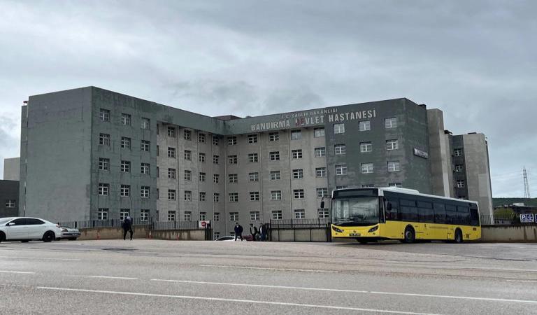Bandırma’da Hastane Randevularında “Randevu Çetesi” Skandalı! İYİ Parti Balıkesir Milletvekili Turhan Çömez, Bandırma Eğitim ve Araştırma
