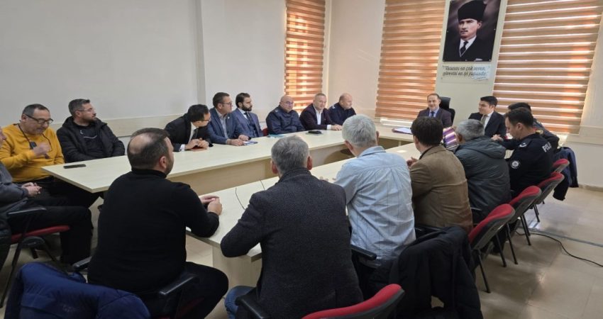 Bandırma’da “Spor güvenliği” için harekete geçildi 2024-2025 sezonunda Bandırma’da gerçekleşecek futbol ve basketbol müsabakalarının güvenli bir