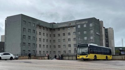 İYİ Parti Balıkesir Milletvekili Turhan Çömez, Bandırma Eğitim ve Araştırma