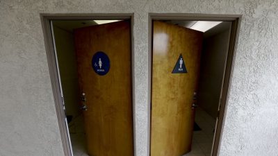 Hastane tuvaleti bitti şimdi sıra adliye tuvaletinde gizli kamera skandalı: