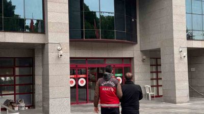 Balıkesir’de polis ekipleri tarafından aranan şahısların yakalanmasına yönelik yapılan eş