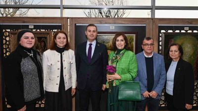 Balıkesir Büyükşehir Belediye Başkanı Ahmet Akın, Dünya Kadın Hakları Günü’nde