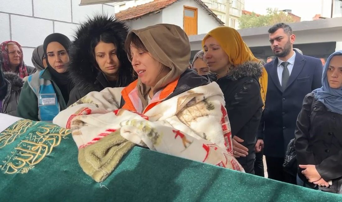 Balıkesir’de yaşanan patlamada hayatını kaybedenler, toprağa veriliyor. 28 yaşındaki Enes