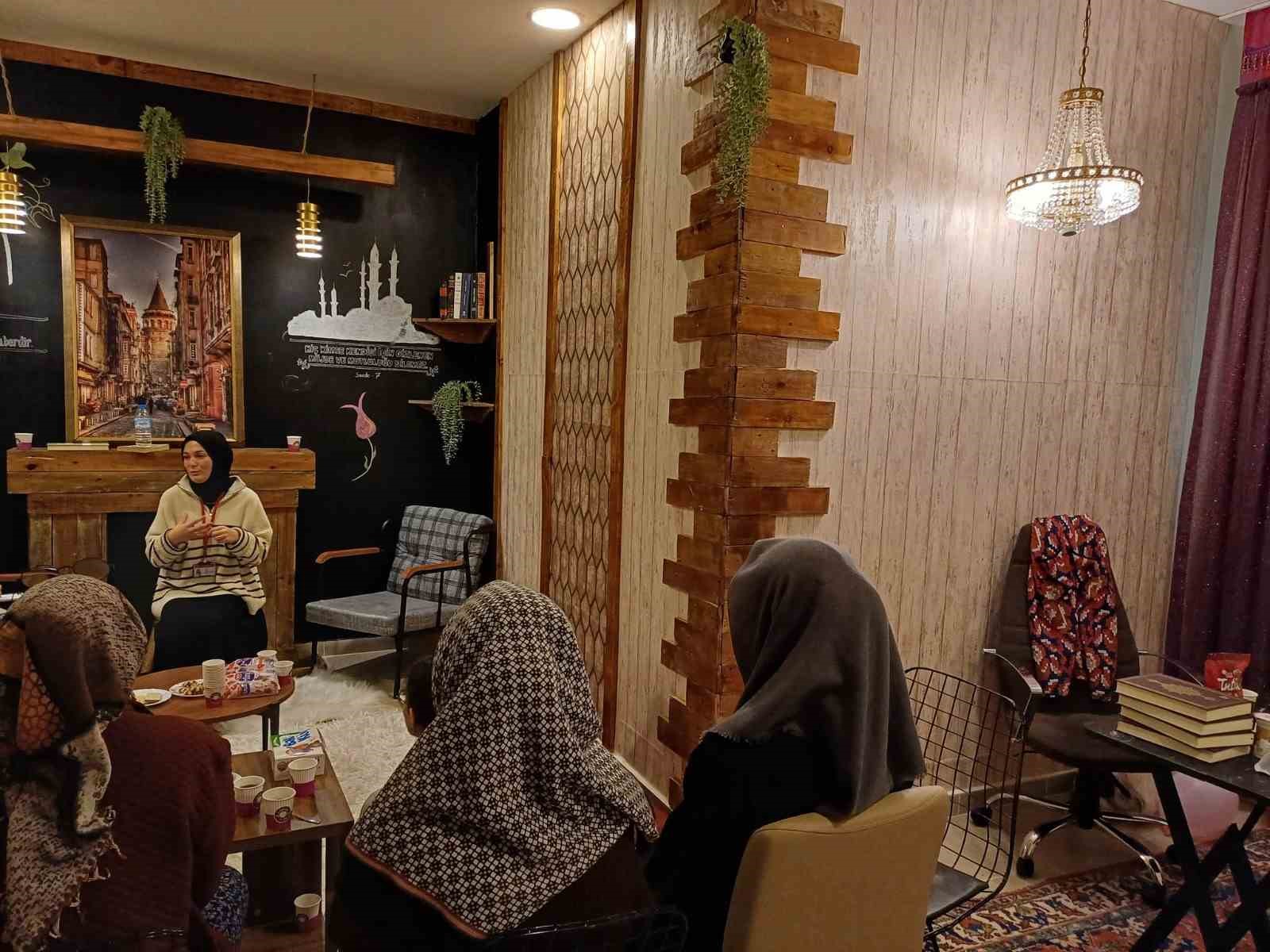 Balıkesir’in Bandırma ilçesinde, Bandırma Sosyal Hizmet Merkezi Müdürlüğü, KYK Kız