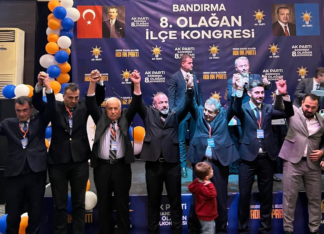 2018 yılında Bandırmaspor yönetiminde birlikte görev alarak dikkat çeken Göksel