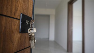 Ülkelerine dönmek isteyen Suriyeliler, Türkiye’deki otomobil, konut ve iş yerlerini