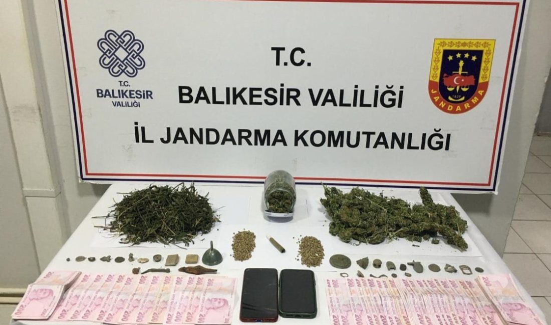 Balıkesir’de jandarma ekipleri 12 ilçede gerçekleştirdikleri uyuşturucu operasyonunda 4 bin