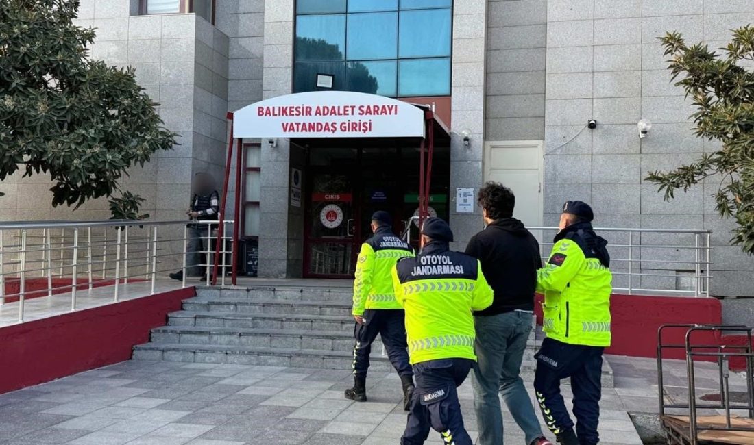 Balıkesir’de FETÖ/PDY üyesi 1 kişi tutuklandı Balıkesir’in Karesi ilçesinde FETÖ/PDY silahlı terör örgütüne üye olmak suçundan