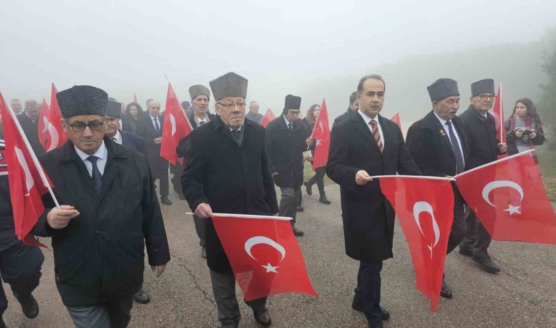 Bandırma’da Sarıkamış Şehitleri törenle anıldı Balıkesir’in Bandırma ilçesinde, Bandırma’da Sarıkamış Şehitleri’nin 110’uncu yılı anısına düzenlenen