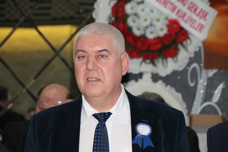 Bandırma’da Yılbaşı Pazarı Düzenlemeleri Balıkesir’in Bandırma ilçesinde, Bandırma Balıkçılar, Manavlar ve Pazarcılar Esnaf Odası