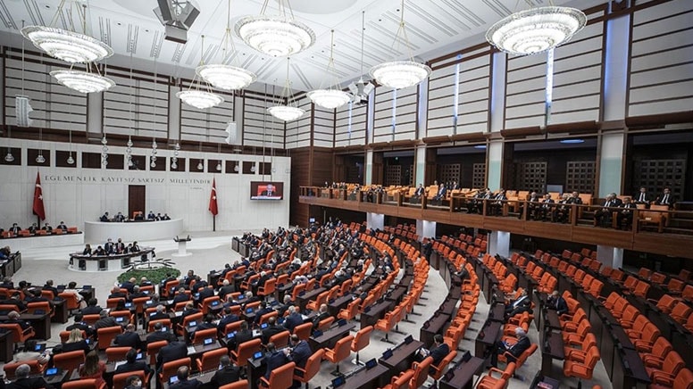Vatandaşların parlamentoya ilettiği dilek ve şikayetleri inceleyen TBMM Dilekçe Komisyonu'na