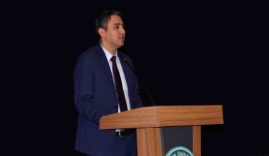 Milli Şair Mehmed Âkif Esoy, Balıkesir’e gelişinin 105’nci yılında “Âkif’in