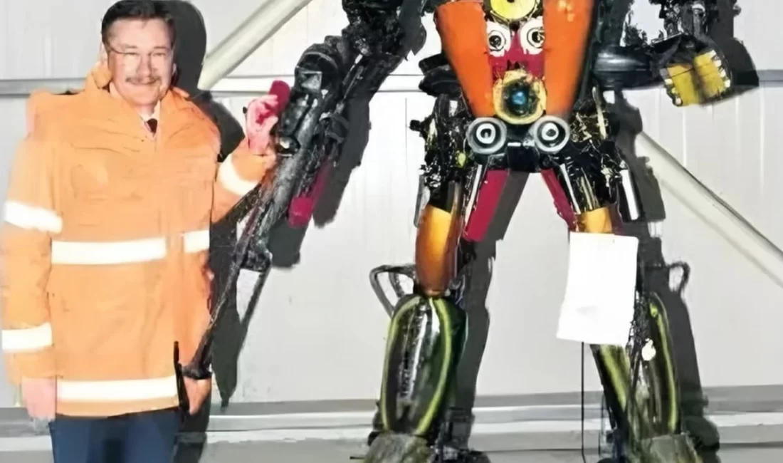 Melih Gökçek kendisi için konuşan robot yaptırdı Ankapark için üretilen