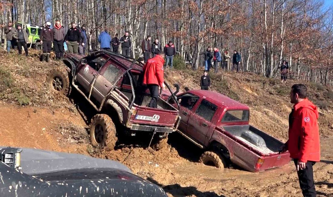 Off Road tutkunları buluştu Off-road seven sürücüler Balıkesir’de bir araya geldi. Susurluk Çataldağ’da buluşan