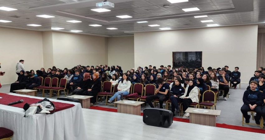 Bandırma’da siber güvenlik ve farkındalık eğitimleri Bandırma İlçe Emniyet Müdürlüğü ile Bandırma İlçe Milli Eğitim Müdürlüğü