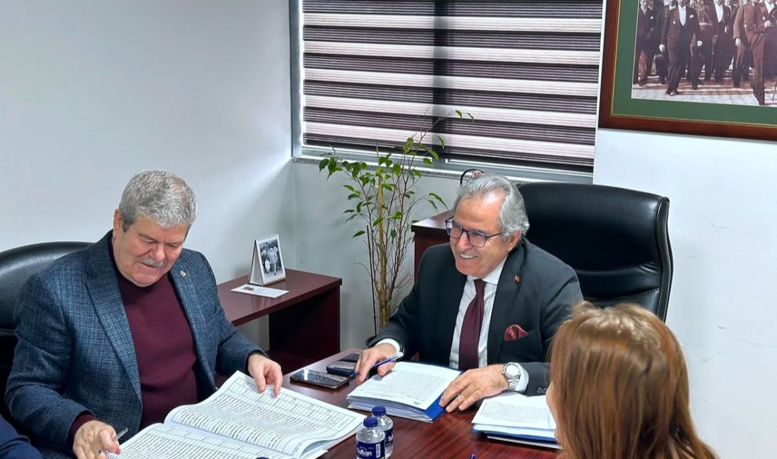 Bandırma Belediyesi Encümen Toplantısını Gerçekleştirdi Bandırma Belediyesi, kentteki kalkınma ve halkın refahı için planlanan çalışmalarla